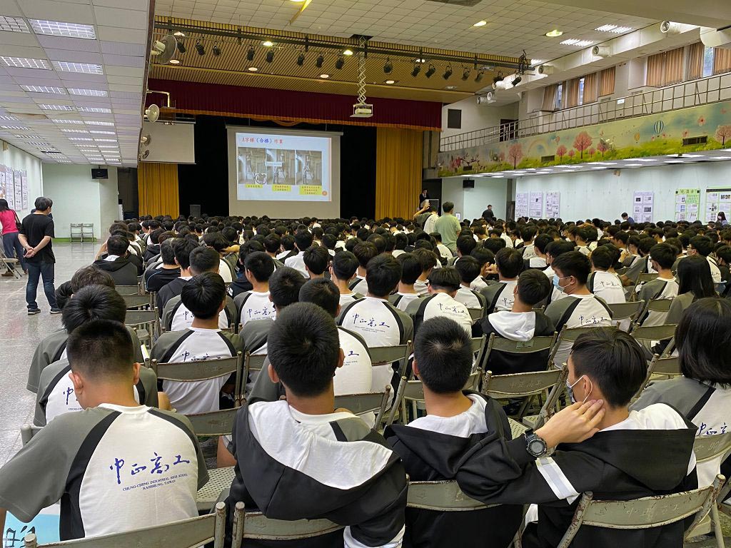2--高雄市立中正高工新生職安宣導--20231011--6_0